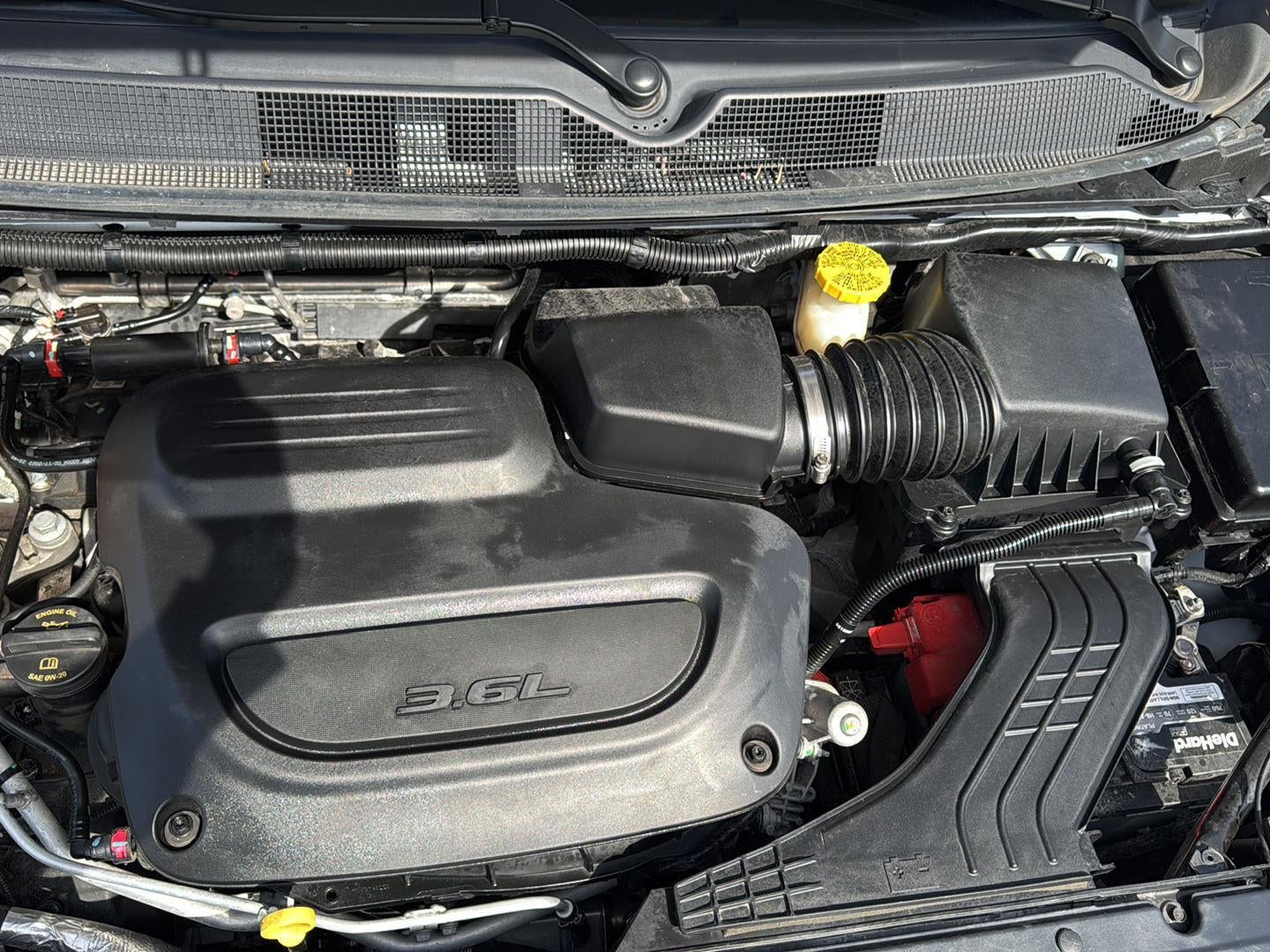 2023 Chrysler Voyager LX