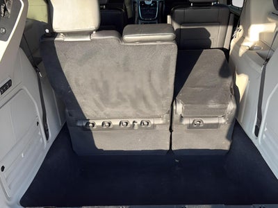 2015 Chrysler Town & Country Limited Platinum