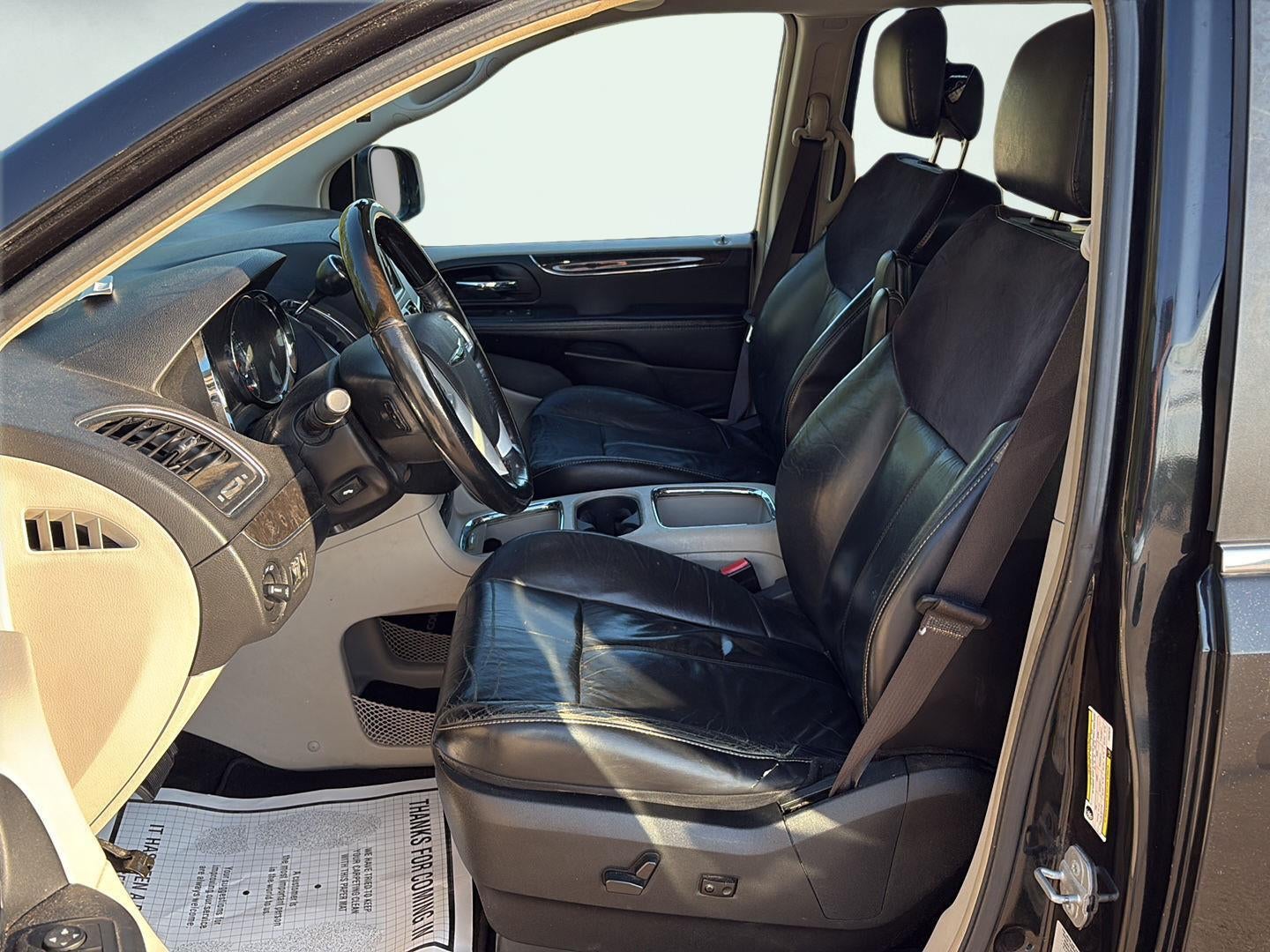 2015 Chrysler Town & Country Limited Platinum