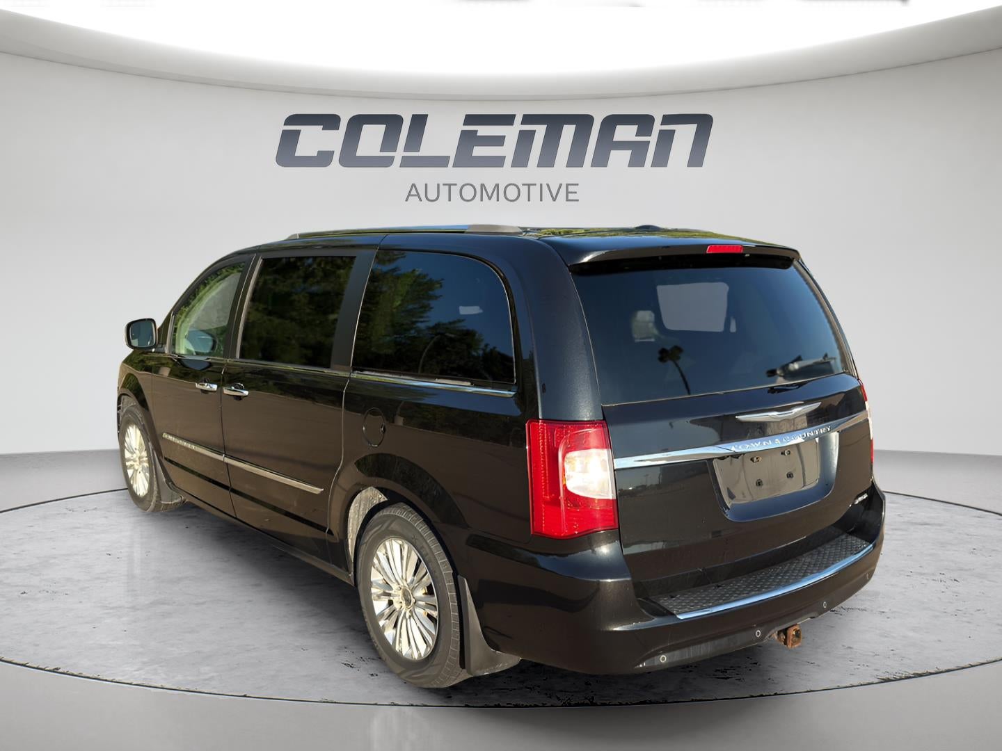 2015 Chrysler Town & Country Limited Platinum