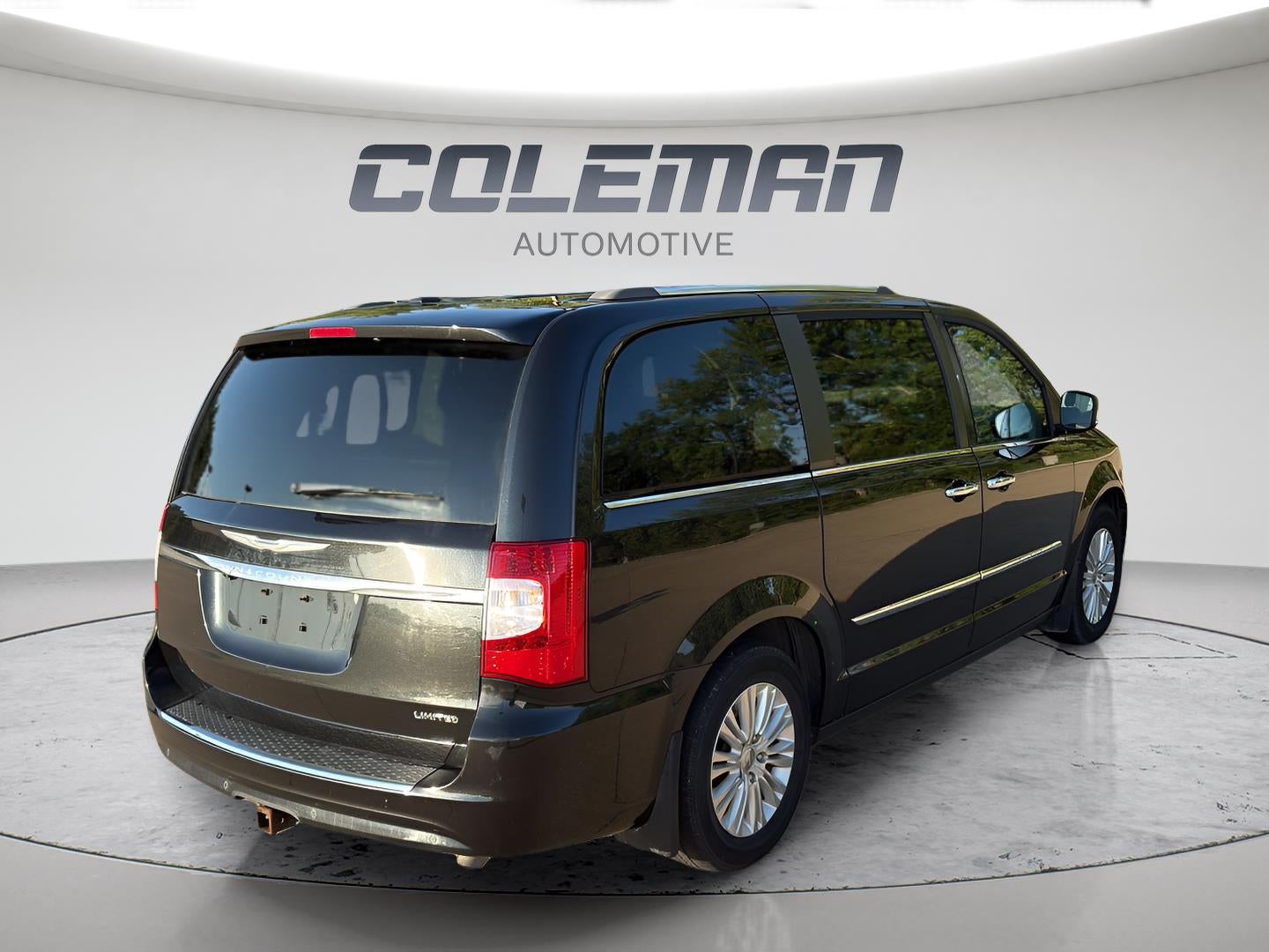 2015 Chrysler Town & Country Limited Platinum