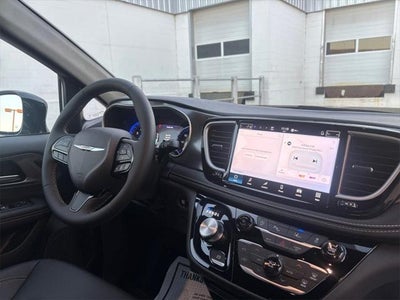 2026 Chrysler Pacifica PACIFICA SELECT AWD
