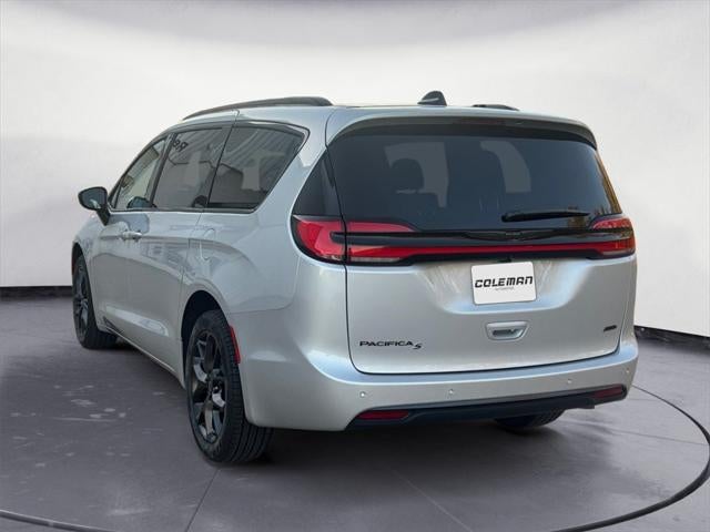 2026 Chrysler Pacifica PACIFICA SELECT AWD