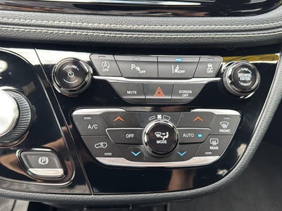 2021 Chrysler Pacifica Touring AWD