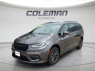 2021 Chrysler Pacifica Touring AWD