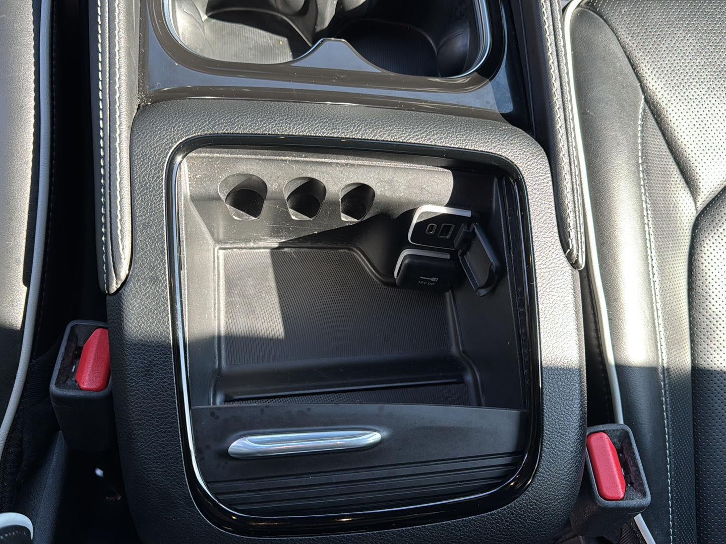 2024 Chrysler Pacifica Limited AWD