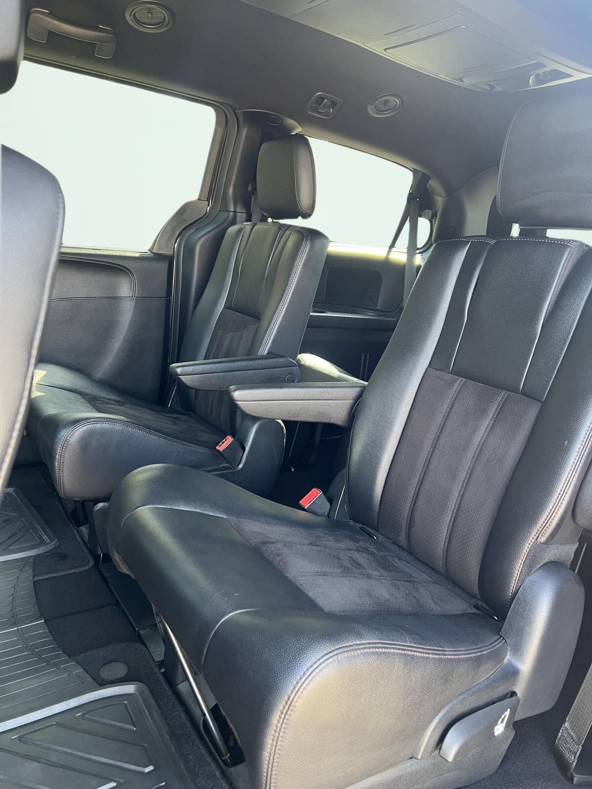 2019 Dodge Grand Caravan SXT 35th Anniversary Edition