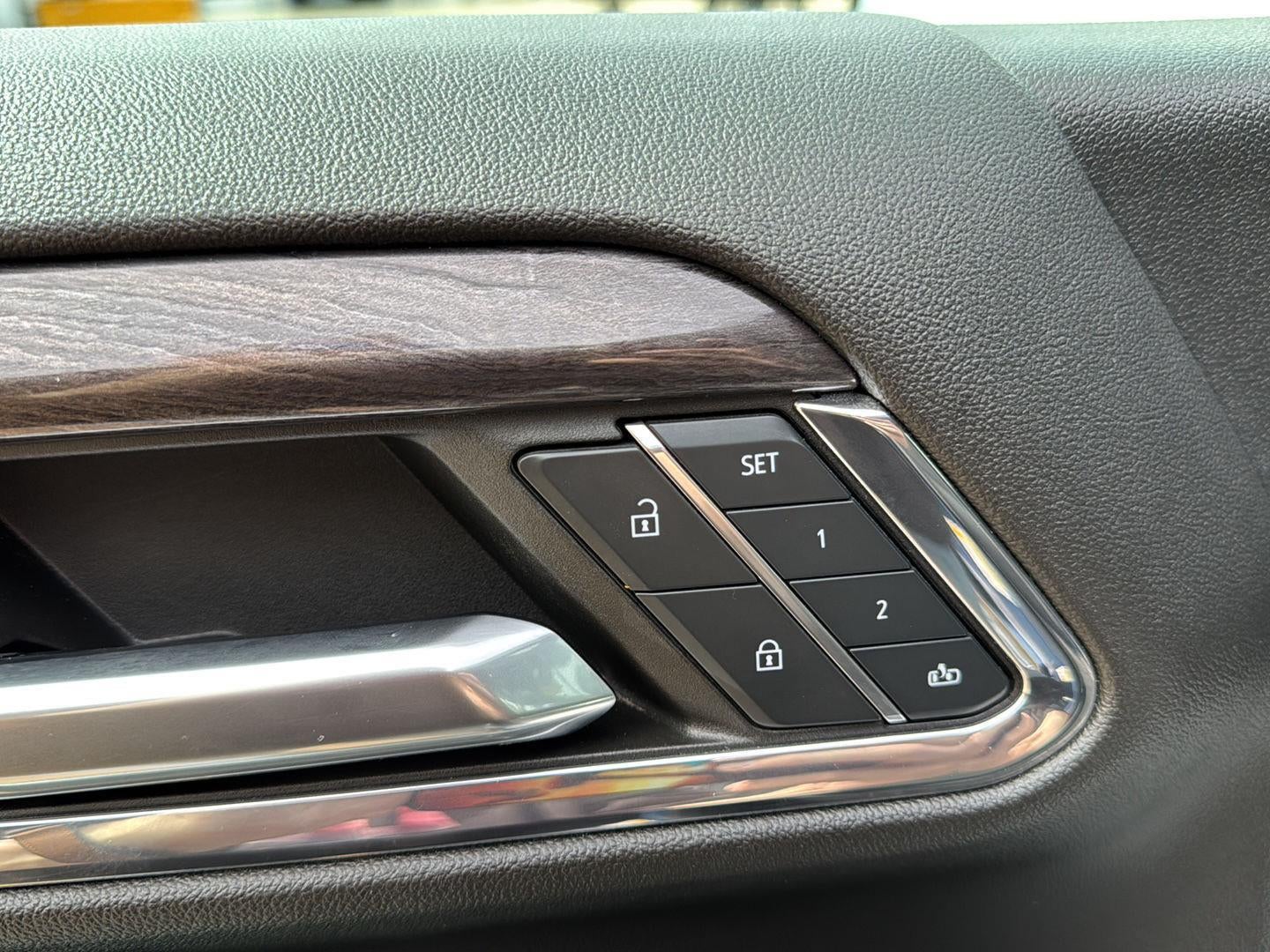 2024 Chevrolet Silverado 1500 4WD Crew Cab Short Bed LTZ