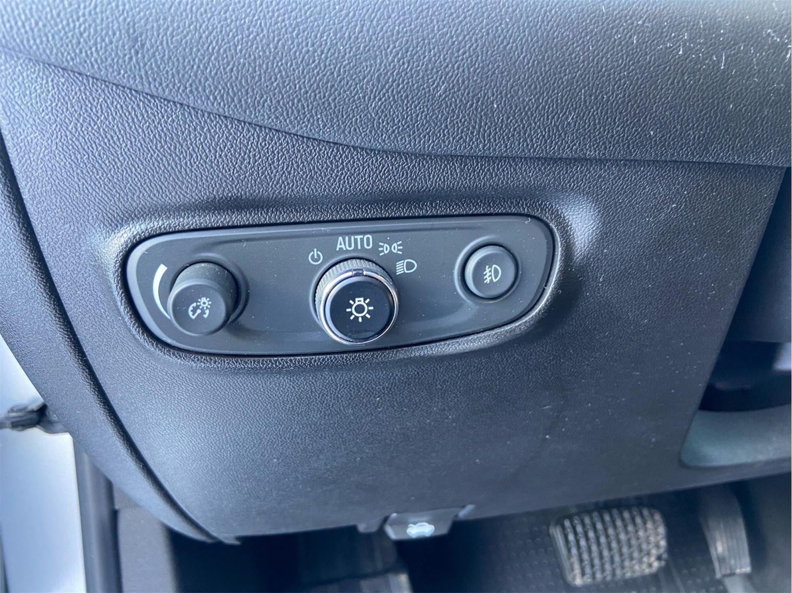 2022 Chevrolet Equinox AWD Premier