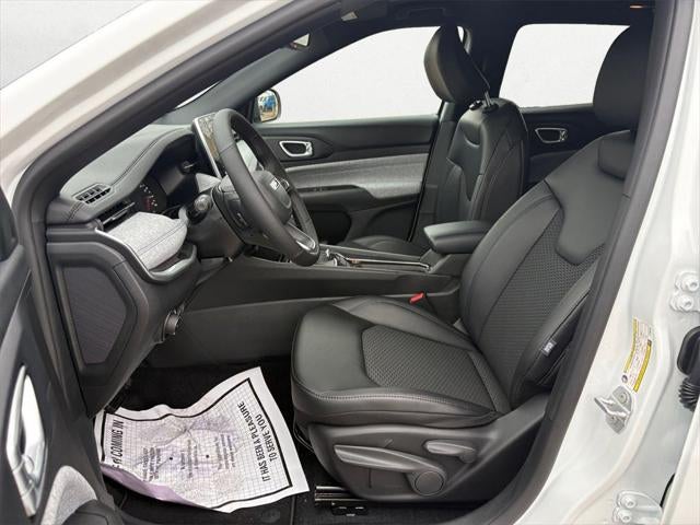 2026 Jeep Compass COMPASS LATITUDE 4X4