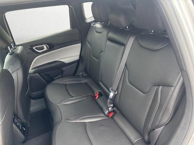 2025 Jeep Compass COMPASS LIMITED 4X4