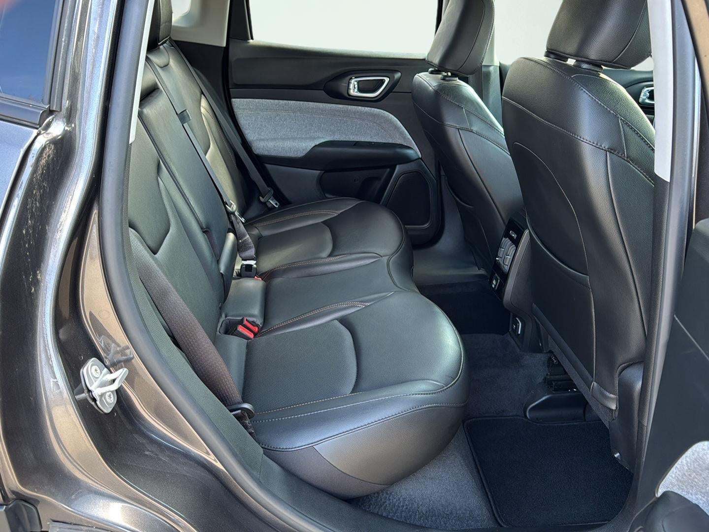 2022 Jeep Compass Latitude Lux 4x4