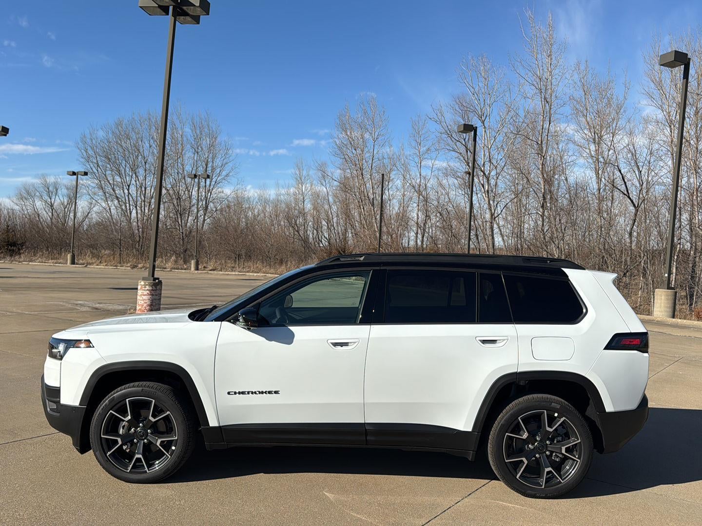 2026 Jeep Cherokee CHEROKEE OVERLAND 4X4