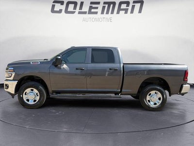 2026 RAM Ram 3500 RAM 3500 TRADESMAN CREW CAB 4X4 6'4' BOX