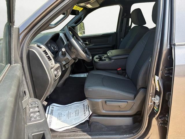 2026 RAM Ram 3500 RAM 3500 TRADESMAN CREW CAB 4X4 6'4' BOX