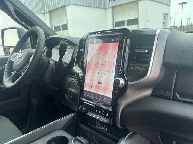 2026 RAM Ram 3500 RAM 3500 BIG HORN CREW CAB 4X4 6'4' BOX