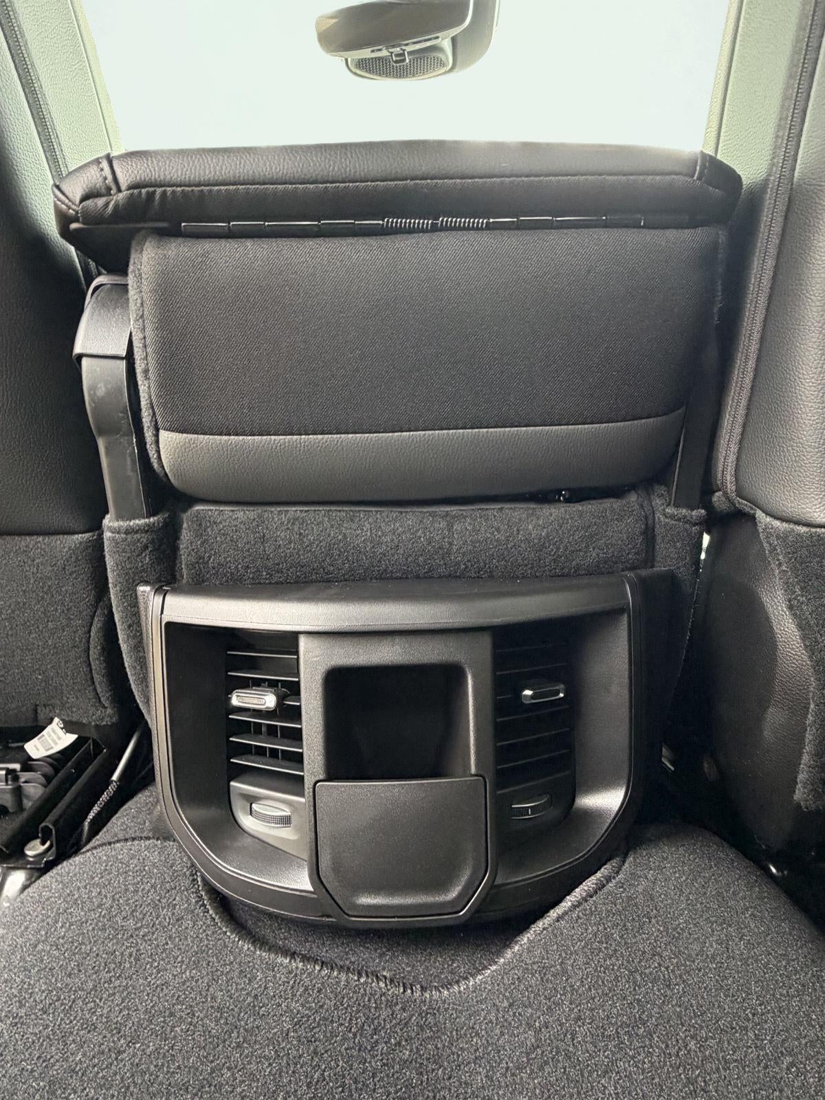 2027 RAM Ram 2500 RAM 2500 TRADESMAN CREW CAB 4X4 8' BOX