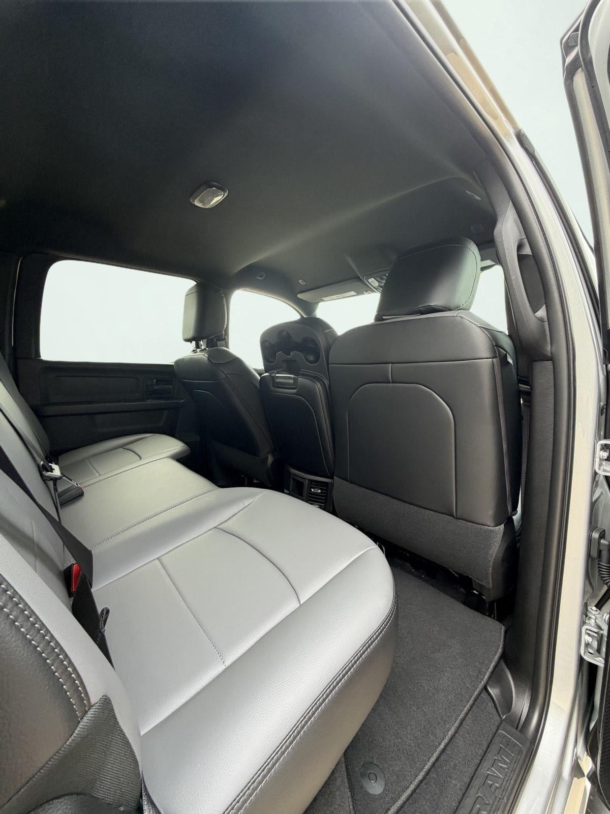 2027 RAM Ram 2500 RAM 2500 TRADESMAN CREW CAB 4X4 8' BOX