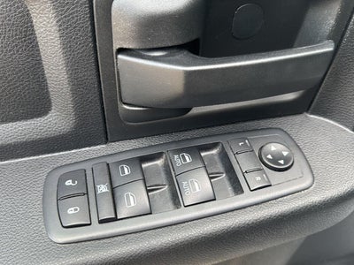 2019 RAM 1500 Classic Tradesman Crew Cab 4x4 5'7' Box