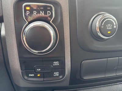 2019 RAM 1500 Classic Tradesman Crew Cab 4x4 5'7' Box