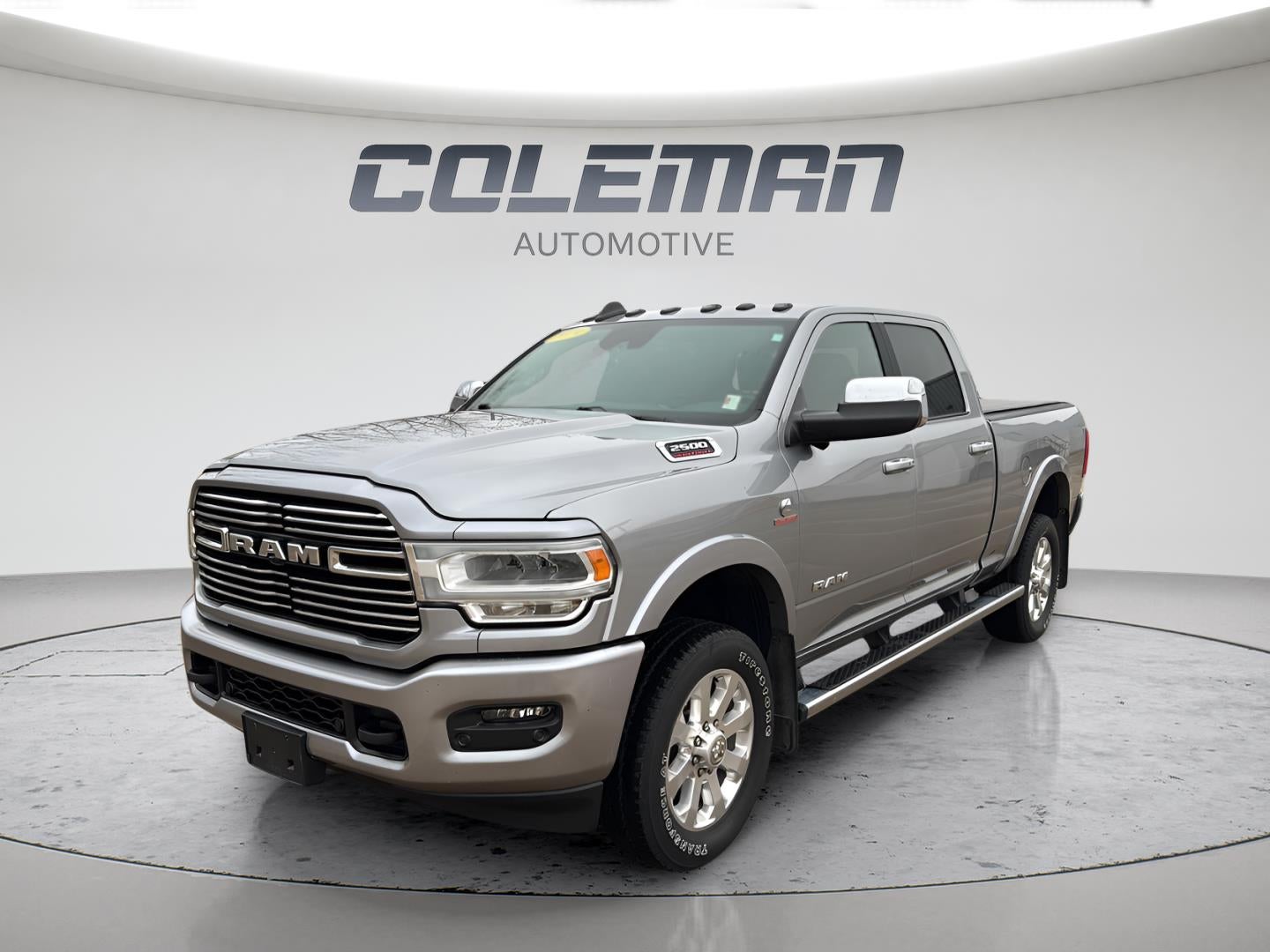 2019 RAM 2500 Laramie Crew Cab 4x4 6'4' Box