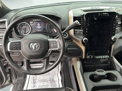 2019 RAM 2500 Laramie Crew Cab 4x4 6'4' Box