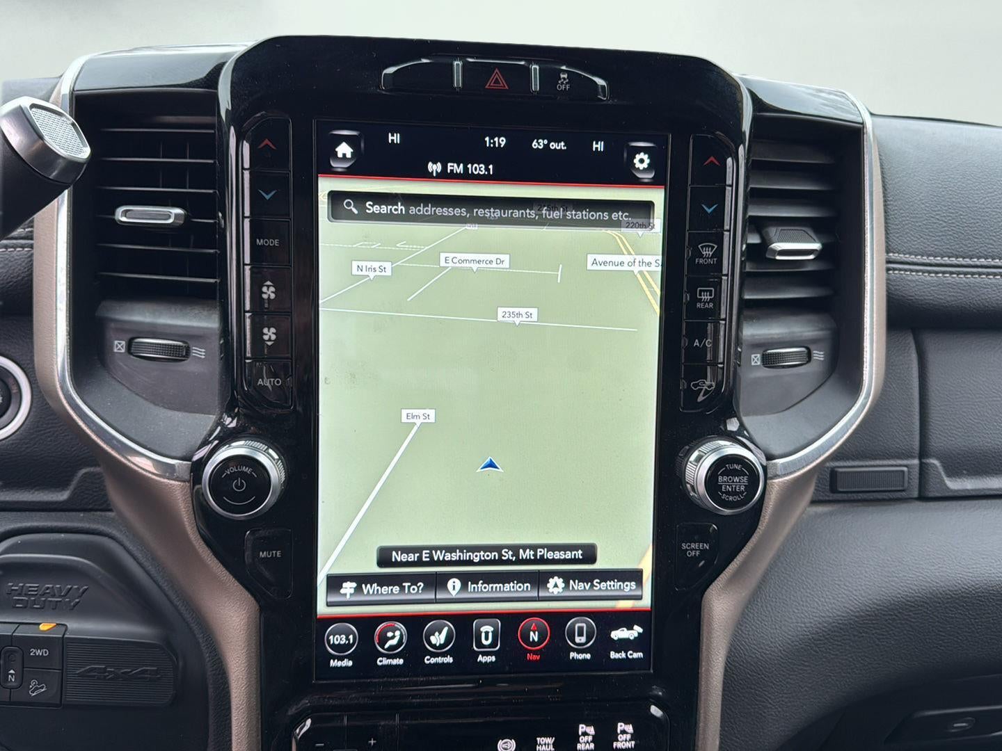 2019 RAM 2500 Laramie Crew Cab 4x4 6'4' Box