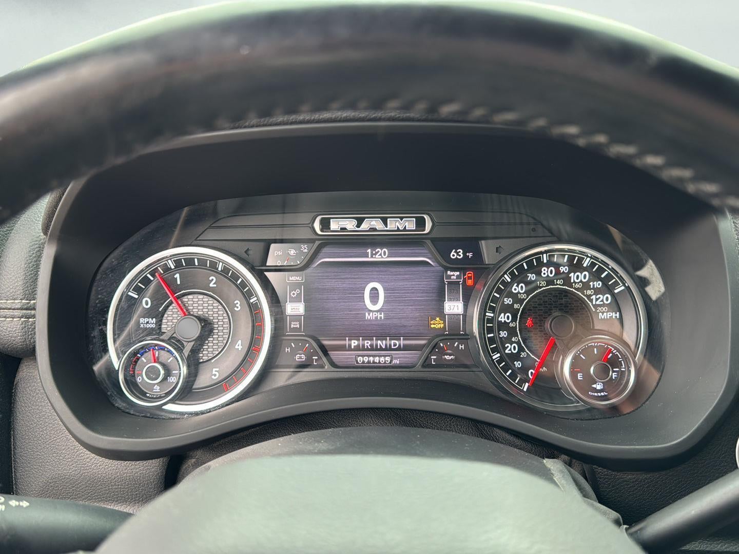 2019 RAM 2500 Laramie Crew Cab 4x4 6'4' Box