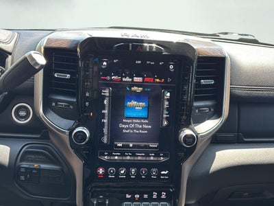 2019 RAM 2500 Laramie Mega Cab 4x4 6'4' Box