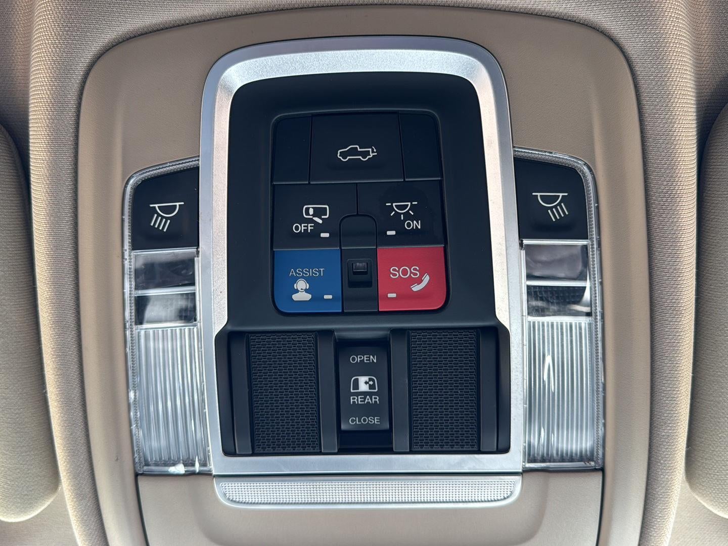 2019 RAM 2500 Laramie Mega Cab 4x4 6'4' Box