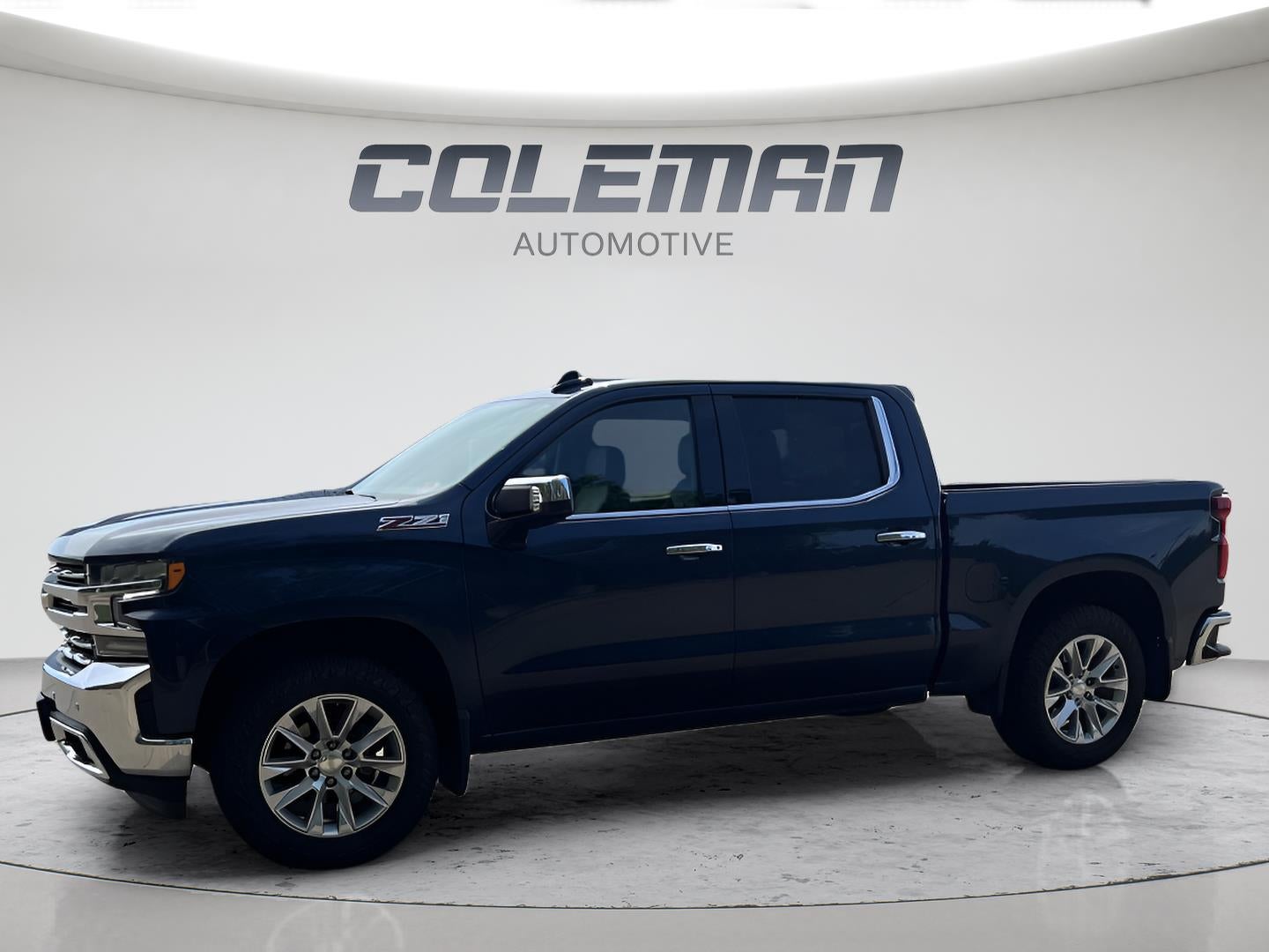 2021 Chevrolet Silverado 1500 4WD Crew Cab Short Bed LTZ