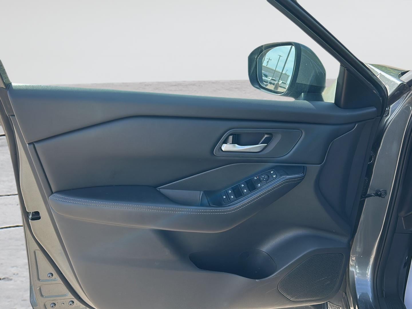 2024 Nissan Rogue SV FWD