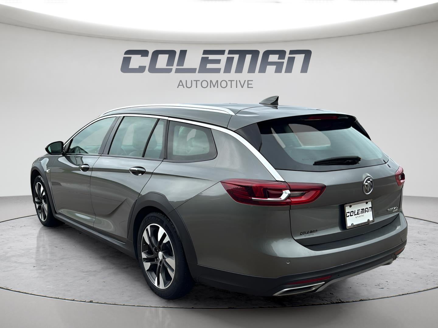 2019 Buick Regal TourX AWD Essence