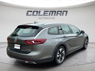 2019 Buick Regal TourX AWD Essence