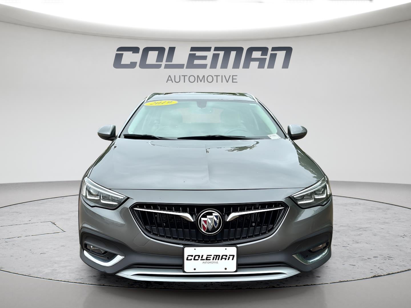 2019 Buick Regal TourX AWD Essence