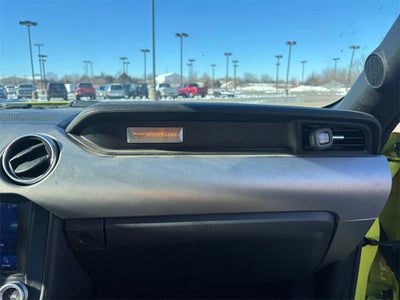 2021 Ford Mustang EcoBoost