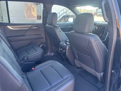 2024 GMC Acadia Elevation