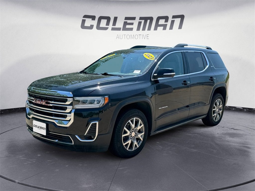 2023 GMC Acadia SLT